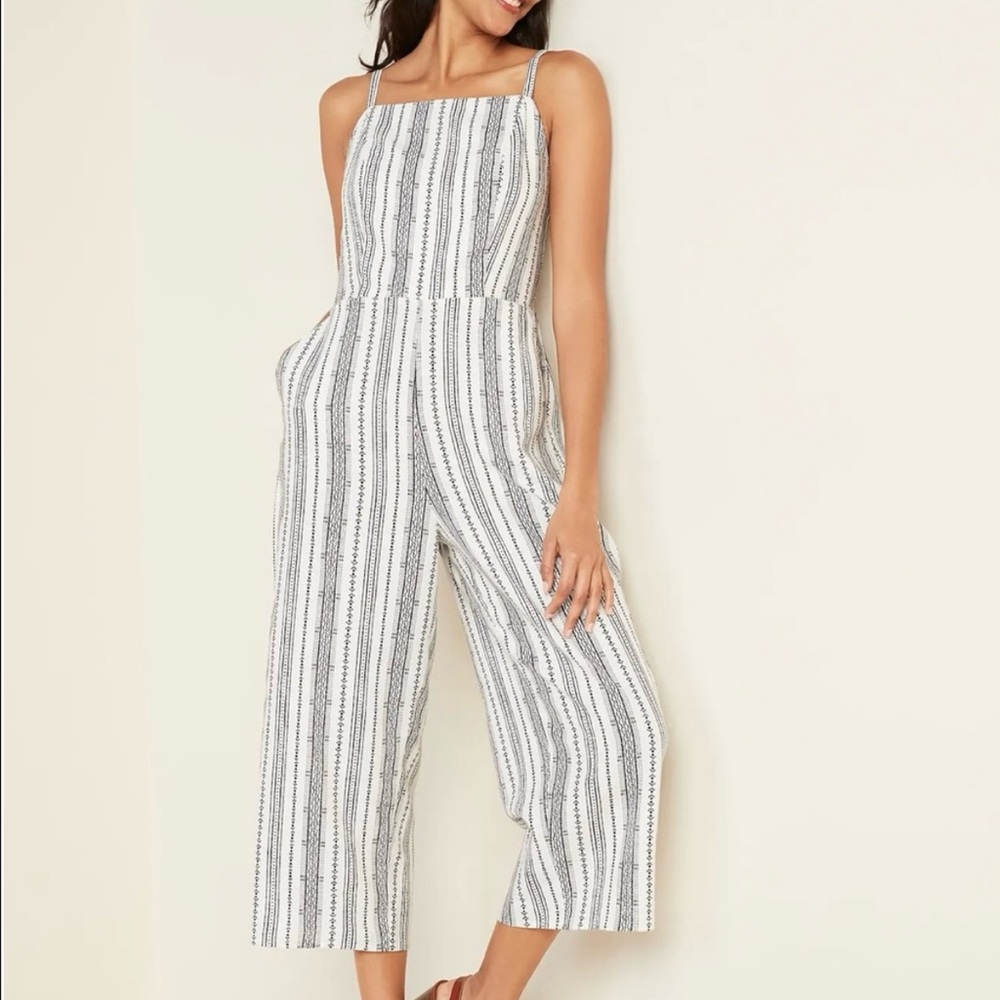 Old Navy Linen-Blend Geometric-Stripe Cami Jumpsuit